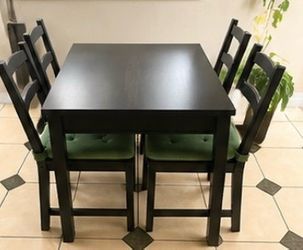 IKEA Dining Table Set with 4 Chairs