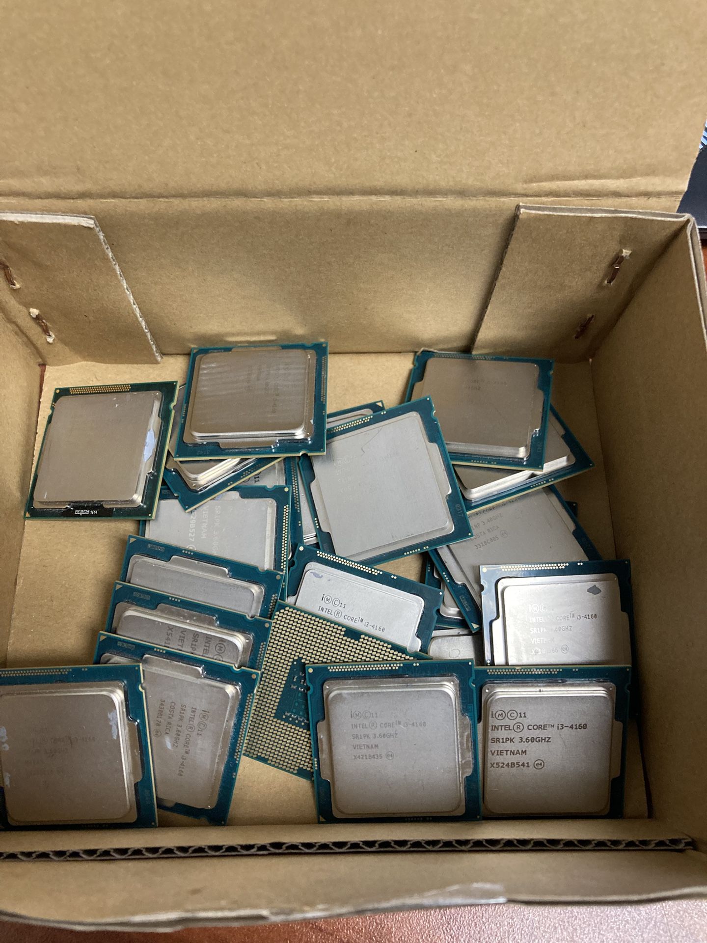 CPU Microprocessors Intel Core i3’s