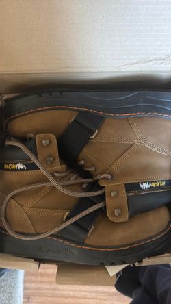 Size 12 cougar paws