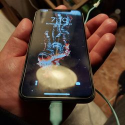 Iphone X 256 GB att and Cricket only