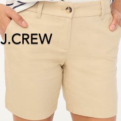🌞(NEW) (3 SIZES AVAILABLE) WOMEN’S J.CREW FACTORY KHAKI 7” INSEAM CLASSIC CHINO SHORT - SIZES: 8 (MEDIUM), 10 (MEDIUM) AND 14 (LARGE)🌞