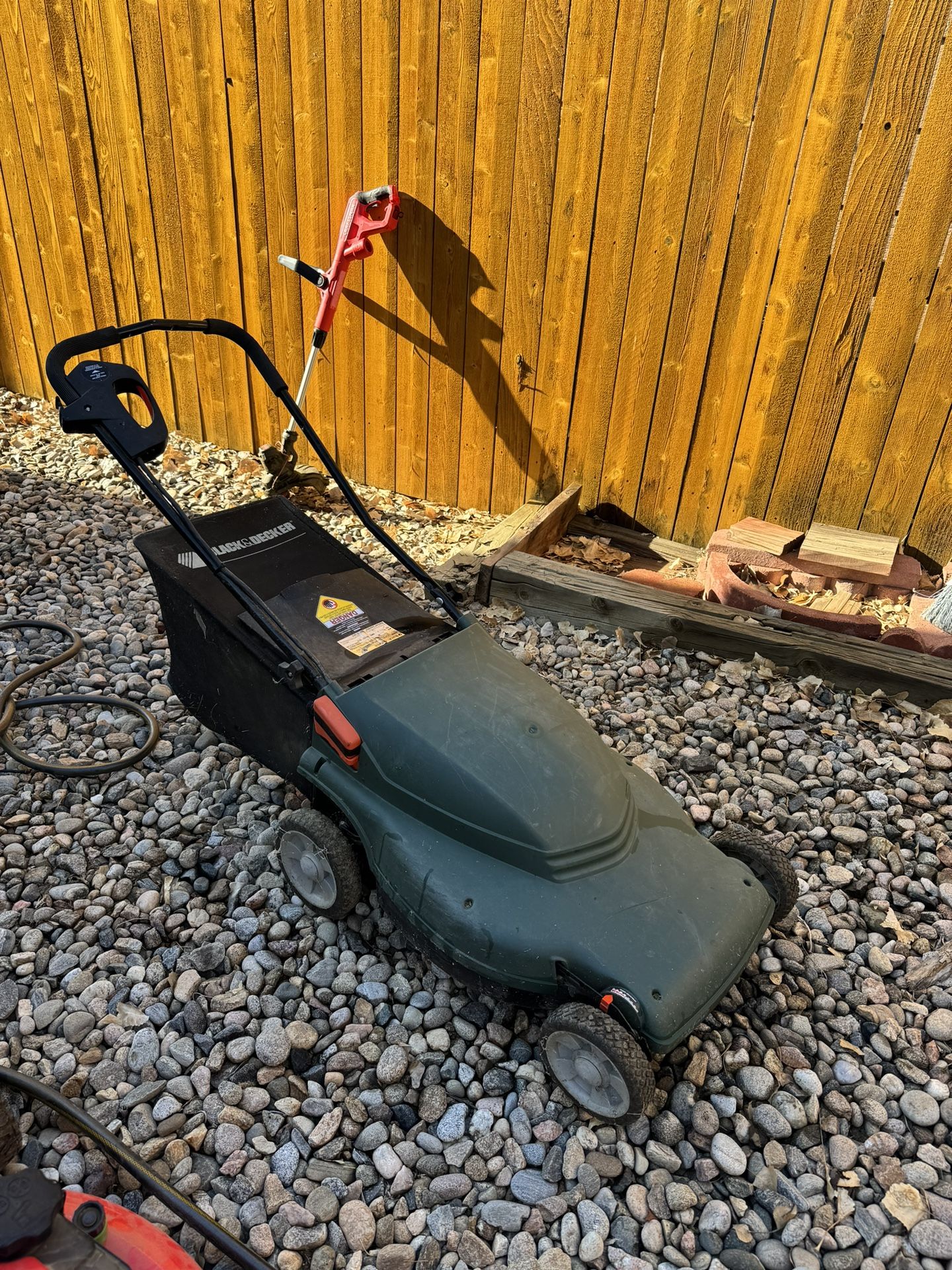 Black & Decker 4.0 HP Electric Lawn Mower for Sale!