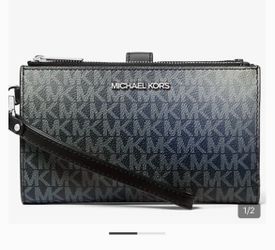 Michael Kors Outlet Jet Set Large Ombré Signature Logo Wristlet