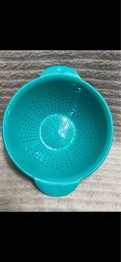 Plastic Colander Strainer 4 Quart Dishwasher Safe