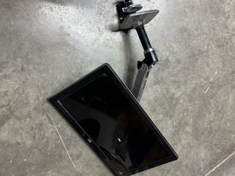 Hp computer monitor with adjustable desk mount