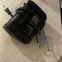 Mixer With Attachments 