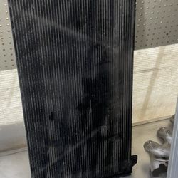 2001 OEM GMC Yukon AC Condenser