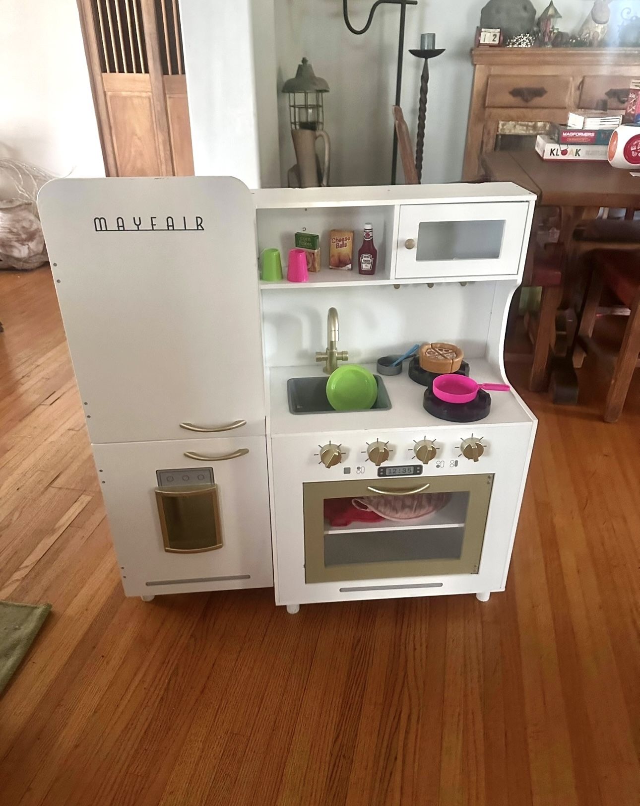 Kids Little Chef’s Mayfair Classic