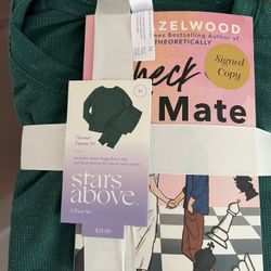 Pajama Set + Book  M Size