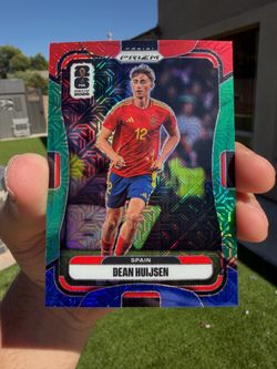 Dean Huijsen Red Green Blue Mojo Panini Prizm World Cup Spain