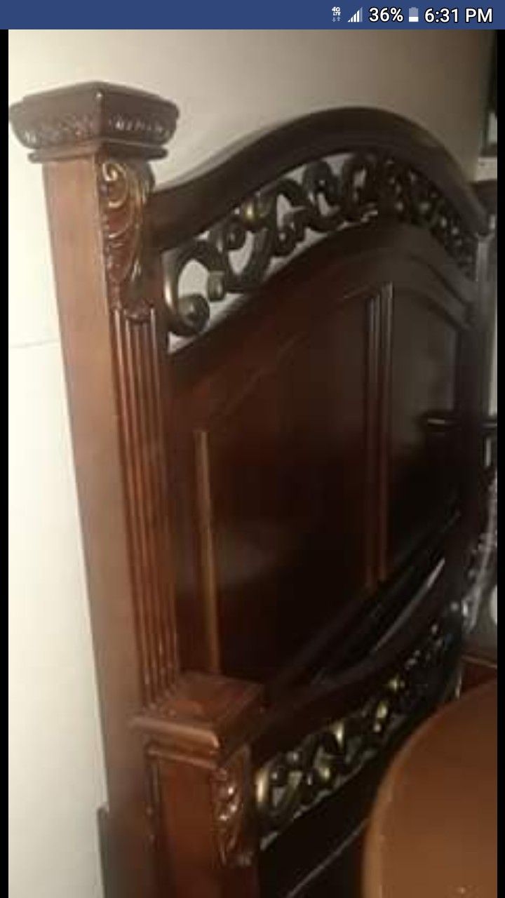 Ashley furniture bedroom set for Sale in Foley, AL OfferUp