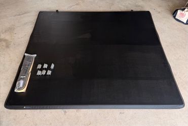 Tyger Auto T3 Soft Tri-fold Truck Bed Tonneau Cover