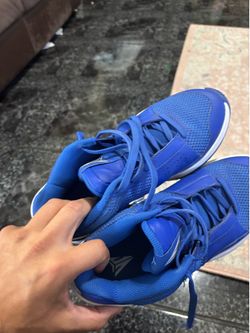 Basketball shoes size 8