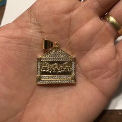 Last Supper Pendant