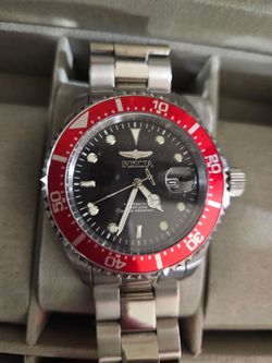 Invicta Pro diver mens 44mm Red/black