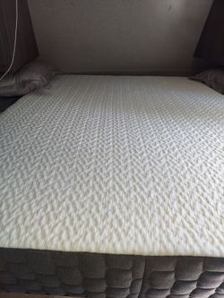 Queen bed
