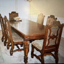 Old Classic Table 