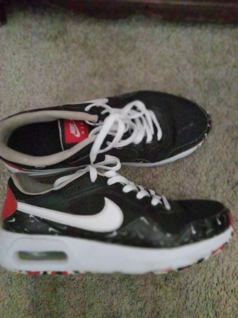 Nike Air Max SC
Swooshfetti