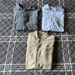 Men’s Button-Up Shirts Size Small