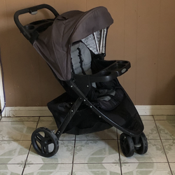 GRACO FAST ACTION JOGGER STROLLER ???!