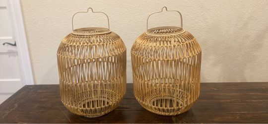 Bamboo lanterns