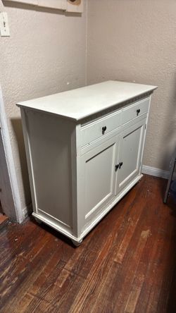 Free cabinet