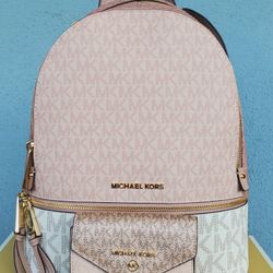 New Michael Kors Medium Baby Pink Backpack And Wallet 