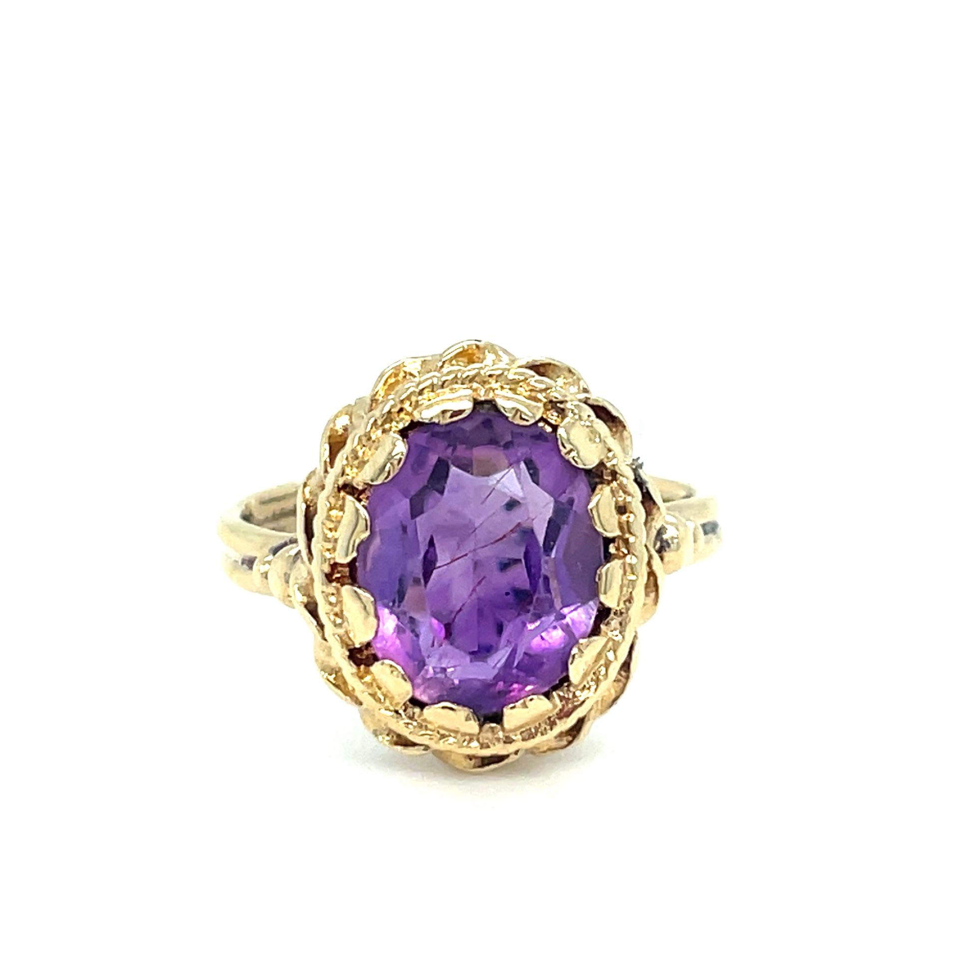 14Kt Yellow Gold Oval Amethyst Ring 3.60g Size 5 I-1483
