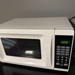 Mini Microwave 