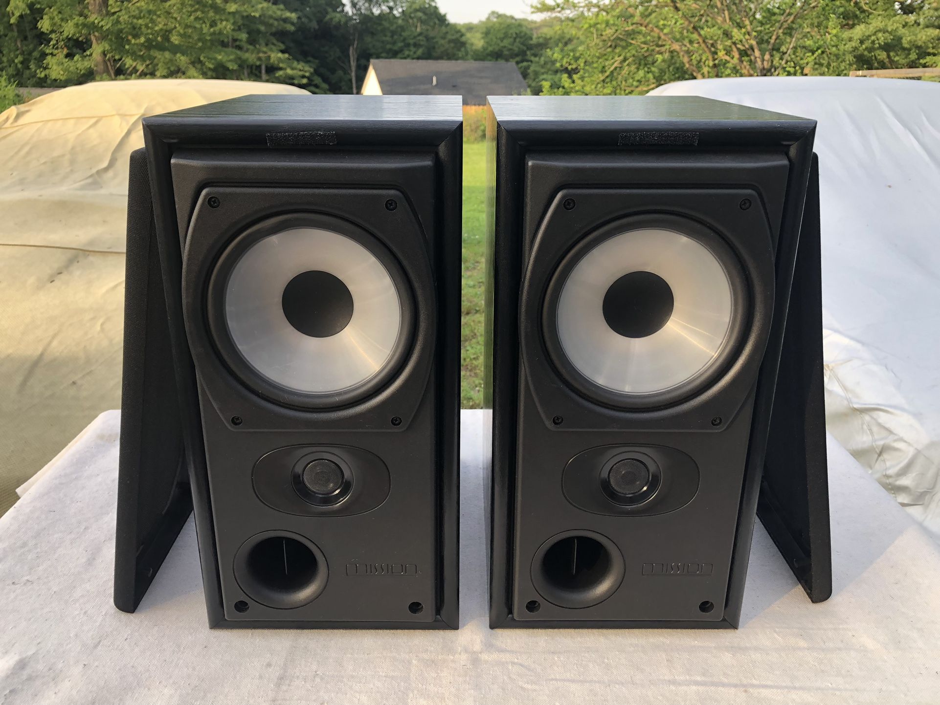 Mission 732 Speakers