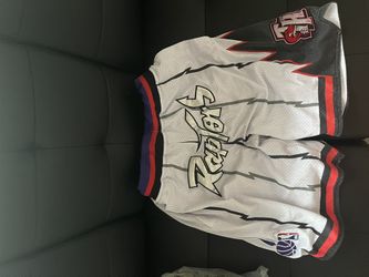 raptors shorts size medium