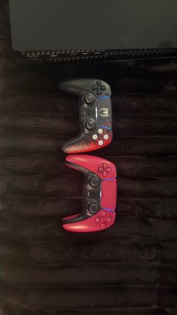 PS5 DualSense Controllers x2 Spider-Man Edition