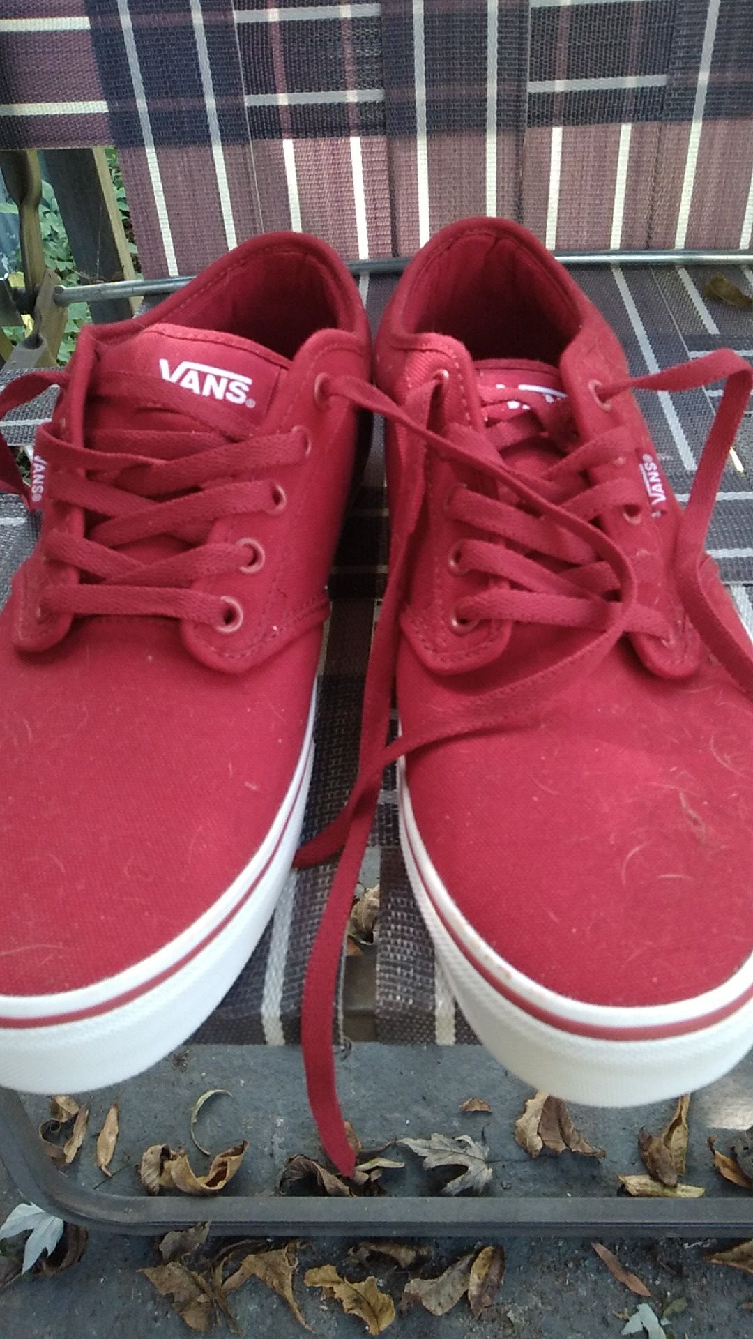 Red mens vans tennis shoes