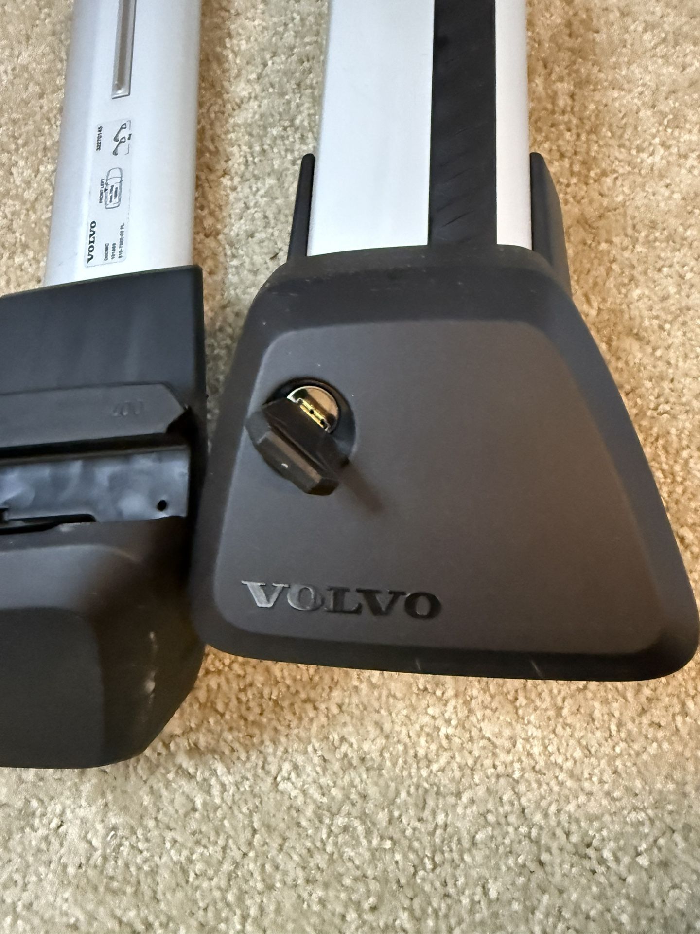 Cross Bars Load Bars Volvo XC40 OEM 2018-2026