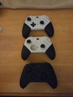 Xbox One Elite Series 2 Controllers Missing Paddles 40$ Each
