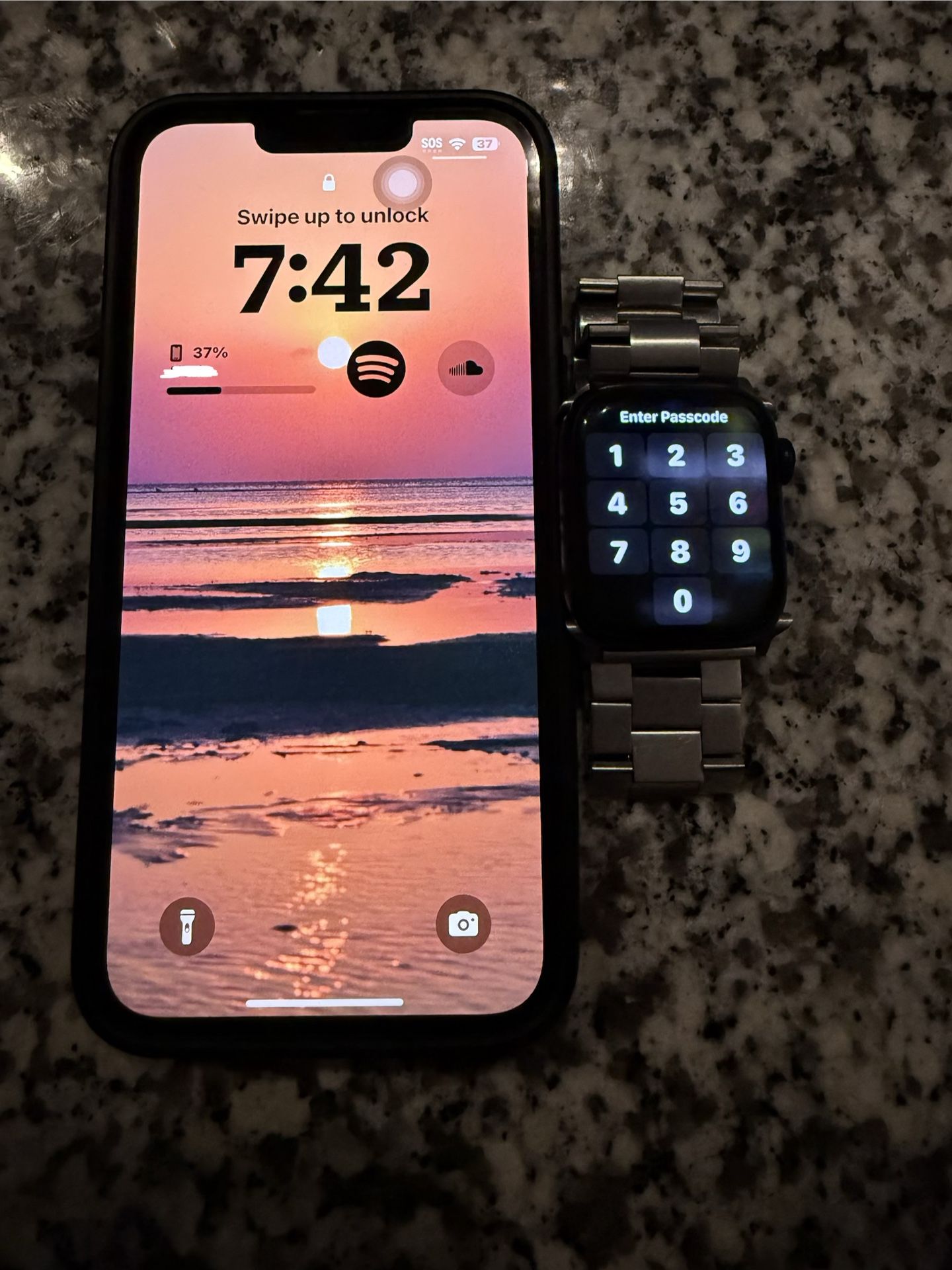 iPhone 13 & Apple Watch Series 7