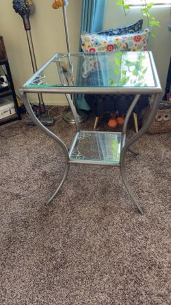 Pier One Glass table 22 wide and 27 1/2 tall