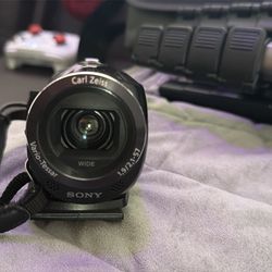 Sony HDR-CX230 camcorder