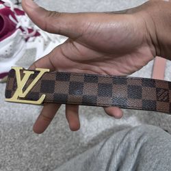 2 LV BELTS+ Jordans (bundle Of Joy)