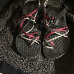 Customized Chacos Sandals  Size 10 in Woman. 