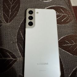 Samsung Galaxy S22+ 256 GB UNLOCKED 