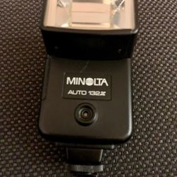 Minolta Auto 132x External Flash Speedlite for Film Cameras