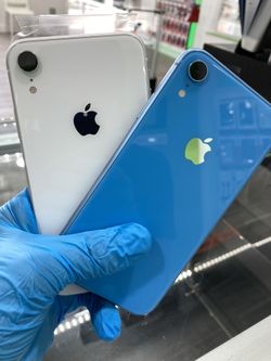 iPhone XR unlocked