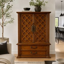MCM THOMASVILLE Wooden Dresser