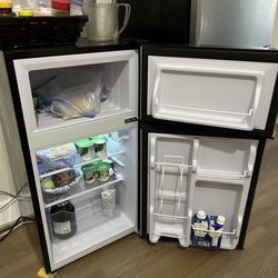 Small Refrigerator
