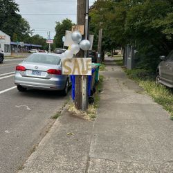 YARD SALE!! Friday 4th And Sat 5th 8-5