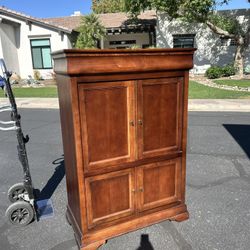 Oak Wood Armoire 