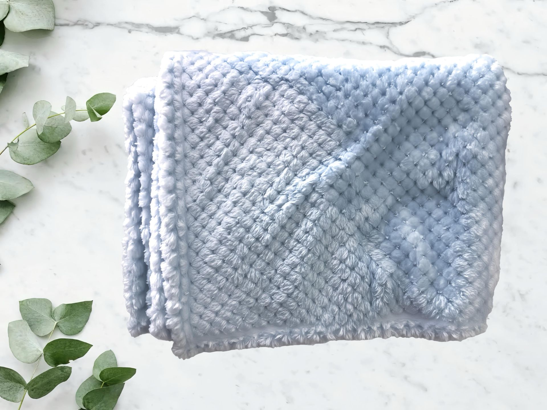 🧸❄️ Wrap your little one in a cloud of comfort with this Ultra-Plush Baby Blue Blanket—the snuggliest sidekick for naps, cuddles, and cozy moments!