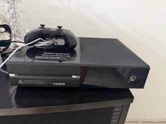 Microsoft Xbox One Console with Controller
