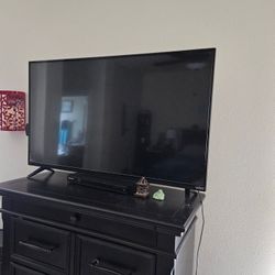 Small TV 